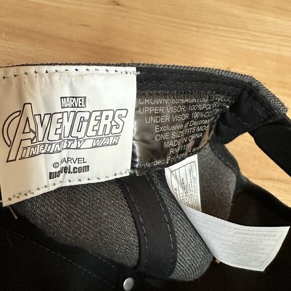 Marvel Avengers Embroidered Multi Hero Snap Back Hat Adjustable Cap Gray - Picture 5 of 5